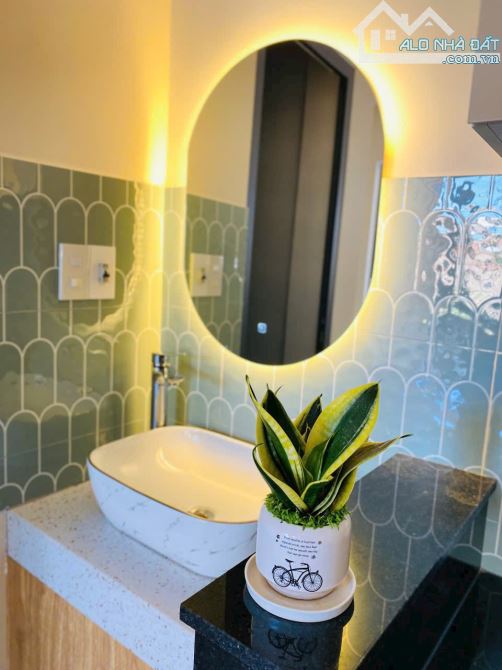 💥Nhà 2 tầng mới xây kiệt ô tô Hoàng Quốc Việt - 1
