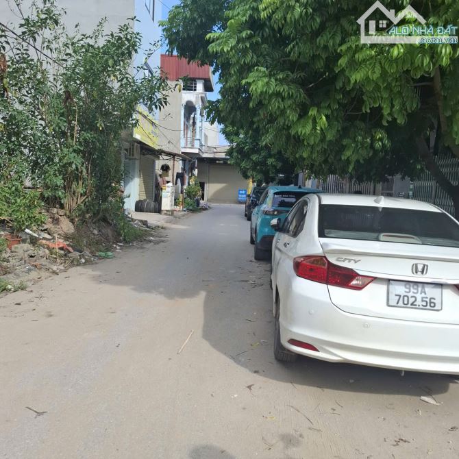 Bán Đất Giãn Dân Khả Lễ 3 không lỗi, Võ CƯờng, Bắc NInh / Dt 81m2 Mặt 4,5m Giá 8,2 tỷ - 1