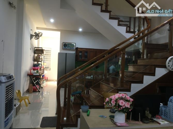 🔥 NHÀ 2 TẦNG ĐẸP – MẶT TIỀN 7.5M LỀ 4M – ĐƯỜNG MẸ THỨ – GẦN PHẠM HÙNG, HÒA XUÂN - CHỈ 6.X - 1