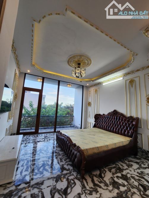 🏡 SIÊU PHẨM 3 TẦNG FULL NỘI THẤT – TRUNG TÂM LIÊN CHIỂU 💰 Giá: 7.8 tỷ - 1