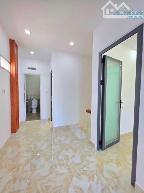 Bán nhà sổ hồng riêng hẻm 1716 Huỳnh Tấn Phát, NB, DT 5 x8m. 1 lầu. Giá 3,25 tỷ - 1