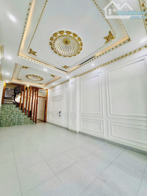 Bán nhà 1 trệt 2 lầu sổ riêng thổ cư p. Hoá An - 1
