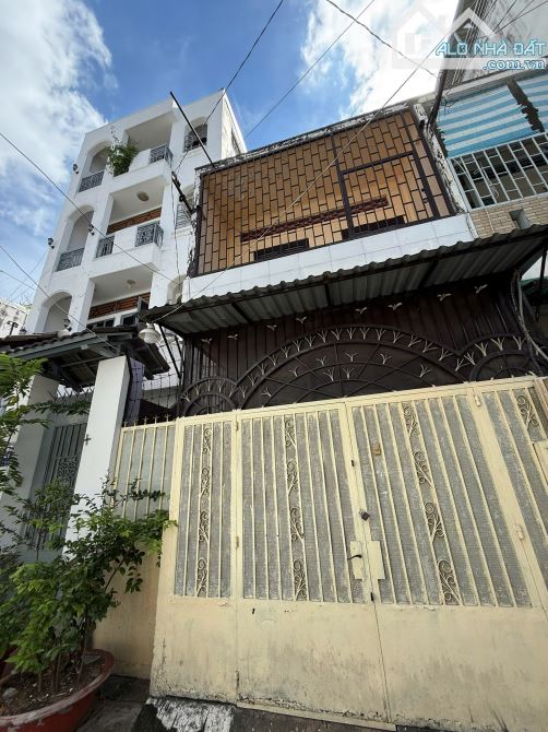 BÁN NHÀ ĐƯỜNG 3/2- 45M2- 3,5X13- 3 TẦNG- CHỈ 7,2 TỶ-HẺM XE HƠI - 1