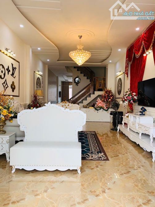 Bán Nhà 1T2L 126m2 (4.5×28) Hẻm Oto Lê Hồng Phong - Giá: 11.7 tỷ tl - 1