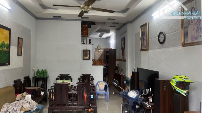 HẺM NHỰA CÓ LỀ XE TẢI VI VU, KINH DOANH TỐT, 2 TẦNG, GẦN CC ĐẠT GIA, 4,2X19; 6,3 TỶ. - 1