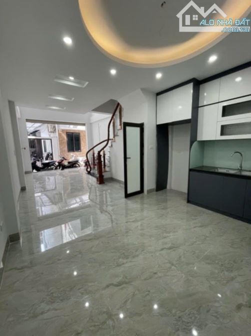 Nhà Đẹp-Lô Góc- Ngõ Thông-Ô Tô Đỗ Cổng-Khu Vực Đại Mỗ-Nam Từ Liêm: 5 Tầng. Nhỉnh 7 Tỷ - 1