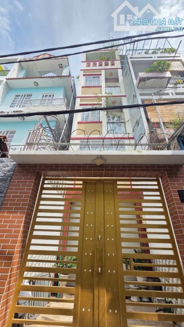 cần bán nhà quận 5 lê hông phong , cách mặt tiền 15m , - 1