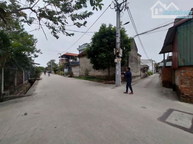 đón đầu hạ tầng đường dẫn cầu tứ liên, ô tô vào đất, gần bìa làng dục tú - 1