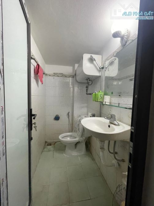 CHO THUÊ NHÀ NGUYÊN CĂN PHỐ BỒ ĐỀ - Ô TÔ ĐỖ GẦN 33M 3T 3PN  GIÁ 8,5 TRIỆU  FULL NỘI THẤT - 1