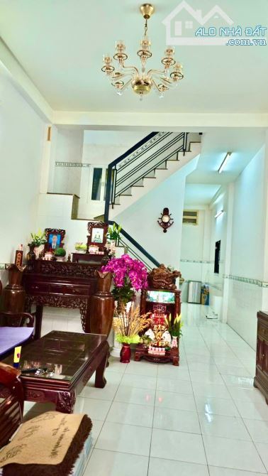 Chỉ 4.9 tỷ- 2 tầng 58m2- Hương Lộ 2, cạnh Tân Phú, hẻm nhựa xe hơi ngủ nhà, kiếm đâu ra. - 1
