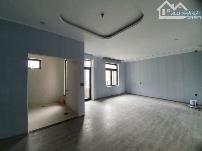 CHO THUÊ NHÀ 3 TẦNG MẶT TIỀN ĐÔNG NAM THỦY AN, TP HUẾ - 1