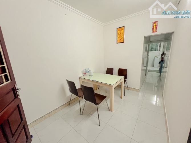 CĂN HỘ TẬP THỂ ĐỘI CẤN RỘNG, ĐẸP, Ở NGAY, OTO, SỔ TO, SỬ DỤNG 70M2 GIÁ 4,3 TỶ - 1