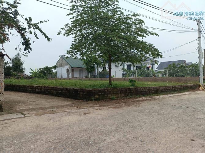 CHÍNH CHỦ CẦN BÁN LÔ GÓC SIÊU ĐẸP TẠI YÊN BÀI - BA VÌ - 1