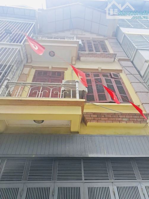 BÁN NHÀ PHỐ CHÙA LÁNG 50m2 - CÁCH PHỐ 30M -NỞ HẬU - THOÁNG SÁNG - Kd tốt - 1
