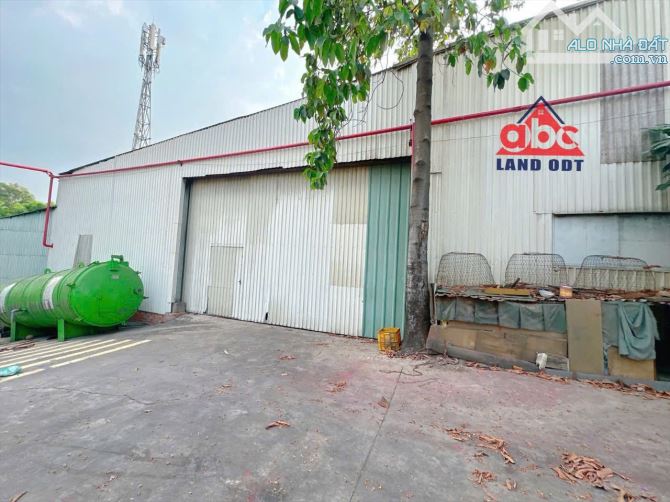 Cho thuê kho xưởng 1000m2 gần kcn Amata Long Bình Biên Hòa giá rẻ - 1