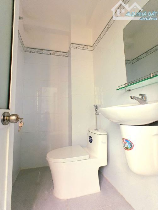 BÁN NHÀ MẶT TIỀN PHAN VĂN TRỊ – GÓC NGUYỄN BIỂU, QUẬN 5 GIÁ 14.5 TỶ - 1