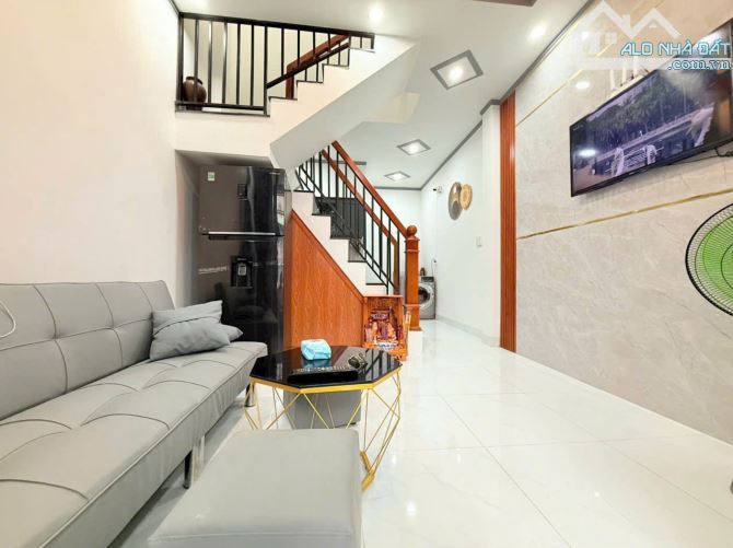 Bán nhà 1 trệt 1 lầu sổ riêng gần chợ 57, phường Thống Nhất, Biên Hòa - 1