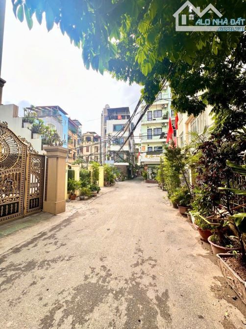 30M ĐI BỘ RA HỒ TÂY- 7 TẦNG, FULL NỘI THẤT Ở NGAY - 1