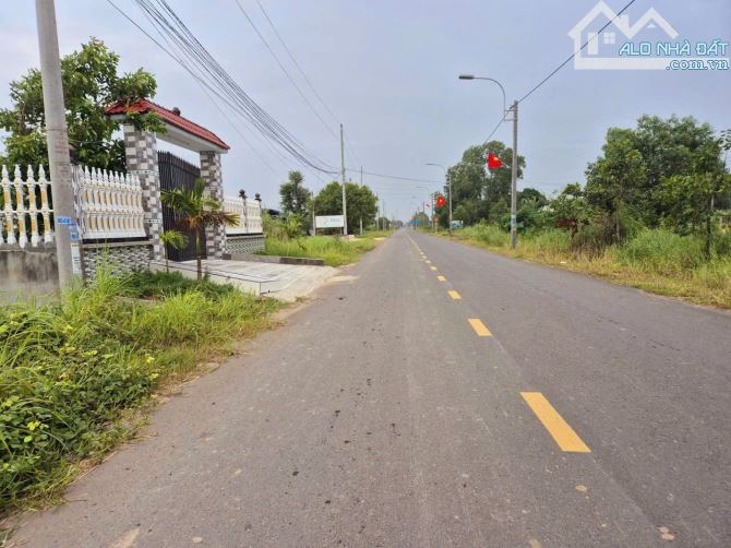 bán đất đường nhưa 19.2x64 (1245m2) ,xã Tân phú, Huyện Đức Hòa, Long An. - 1