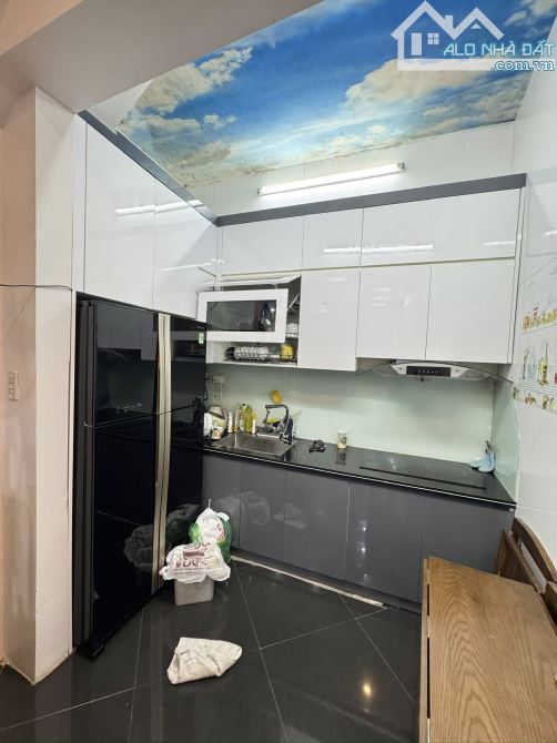 BÁN NHÀ PHÚ MỸ - NAM TỪ LIÊM 40M2 5 TẦNG MT4m -THOÁNG SÁNG - Ô CHỜ THANG MÁY - 1