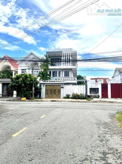 bán nhà đường nguyễn hữu trí cồn khương cần thơ, trệt 2 lầu, giá 12 Tỷ ( 10m x 35m ) - 1