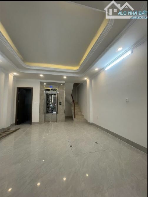 Nhà vip phân lô Xuân Đỉnh, 38m 7 tầng thang máy giá chỉ 9 tỷ - 1