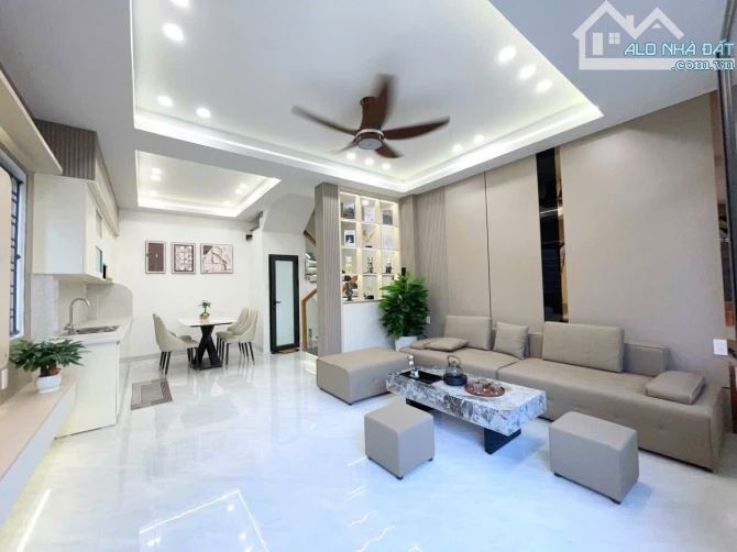 MSP: DC02  🎉 NHÀ LÔ GÓC SIÊU ĐẸP – MIẾU HAI XÃ, LÊ CHÂN – GIÁ CHỈ 3,85 TỶ 🎉 - 1