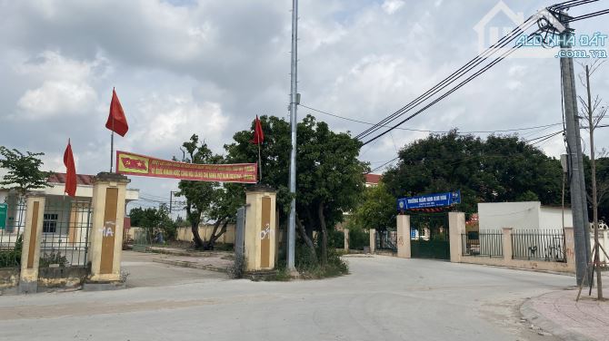 💥Ô TÔ VÀO ĐẤT- Ô TÔ THÔNG-Ô TÔ TRÁNH-CỰC PHẨM QUANG MINH –  68M MT4,2M GIÁ CHỈ HƠN 3 TỶ - 1