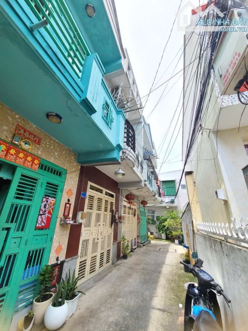 Bán Nhà Hẻm Chính Chủ Quận 8, DT:3,1x7,7 - 2 Tầng, không Quy Hoạch, Giá Hơn 2Tỷ Xíu. - 1
