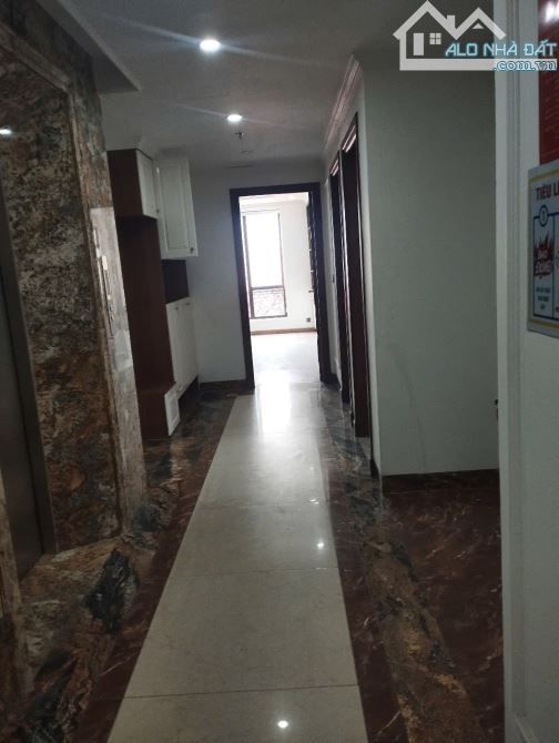 Cho Thuê Tầng 6 Riêng Biệt 160m² – Nam Trung Yên, Cầu Giấy, Giá 35 Triệu/Tháng - 1
