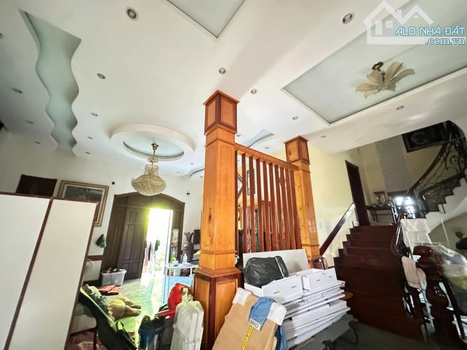 💥 BIỆT THỰ 3 TẦNG LÔ GÓC – 420M² – ĐƯỜNG 10.5M – SÁT THĂNG LONG – CHỈ 60TR/M² - 1