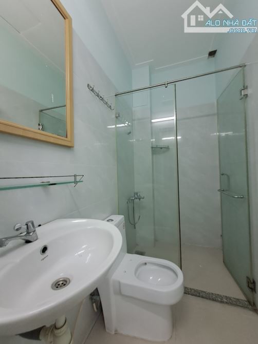 Bán nhà hẻm 2 xe hơi tránh, dt 60/56m2, 2 lầu, Q10, CMT8, giá 9.6 tỷ - 1