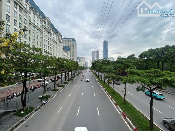 MỄ TRÌ: 45M2 MẶT TIỀN 4M - 5M Ô TÔ TRÁNH - 50M RA PHỐ - SỔ VUÔNG - 1