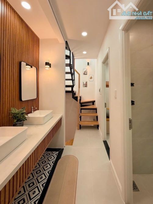 Bán nhà Lê Văn Sỹ Quận 3, nhà mới, nội thất đầy đủ, 26m2 sàn, pháp lý sạch - 1