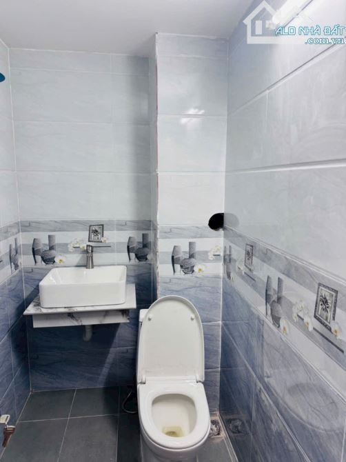 Bán nhà đất đường phạm Thị giây.hócmôn.thành phố Hồ Chí Minh - 1