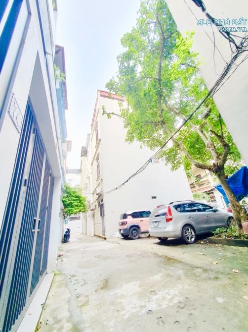 NGÕ VIP PHỐ NGUYỄN VĂN CỪ   DT60M 5T 12TGARA G63  VIEW THOÁNG OC THANG MÁY  FULL NỘI THẤT - 1