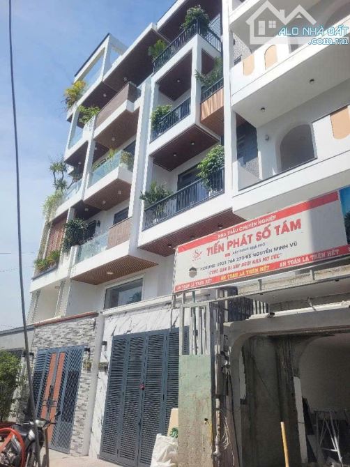 GIÁ :8,2 TỶ - CHDV 6 TẦNG - 8 PN - 10WC - XE HƠI 6M - DT:4 x 13M - PHAN HUY ÍCH - GÒ VẤP - 1