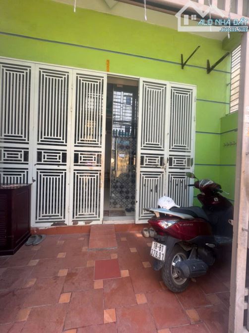 Bán nhà mặt ngõ đường Trần Huy Liệu - 1
