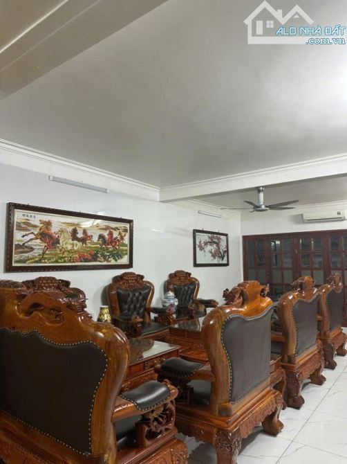 Nhà mới cứng mặt phố Khâm Thiên, Đống Đa, 83m2*7T, MT 6m, thang máy, 2 mặt ngõ, 10m ra phố - 1
