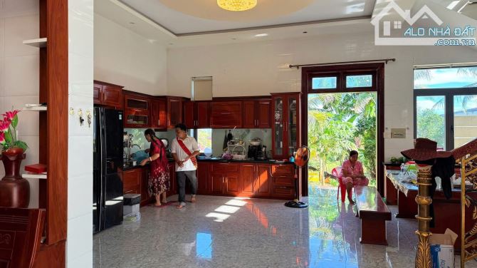 BIỆT PHỦ MẶT TIỀN ĐƯỜNG LÊ DUẨN-  TRUNG TÂM THỊ TRẤN ĐẤT ĐỎ - CÁCH BIỂN PHƯỚC HẢI CHỈ 5 - 1