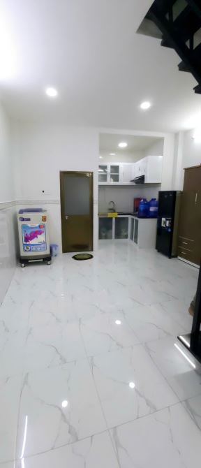 Bán Nhà Tôn Đản P.8 Quận 4 35m2 2 Tầng Nhà Mới Giá Chỉ Nhỉnh 3 Tỷ - 1