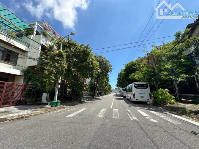 💥 SIÊU BIỆT THỰ 3 TẦNG LÔ GÓC – 420M² – SÁT THĂNG LONG 💥 - 1