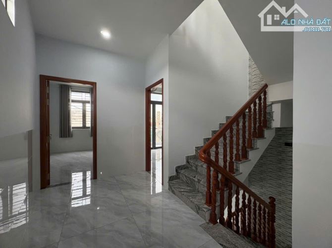 Bán nhà 1 trệt 2 lầu đường xe tải, Tân Phong, Biên Hòa, 78m2, giá 3 tỷ 750. - 1