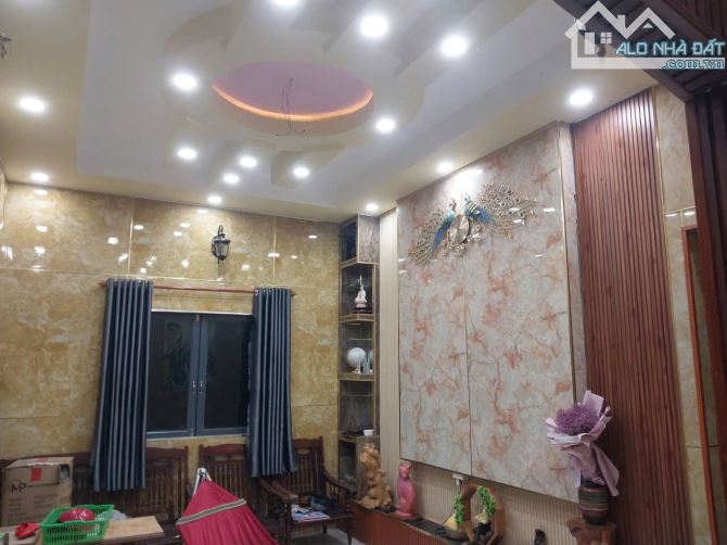 NGỘP NGÂN HÀNG CẦN BÁN NHANH NHÀ MỚI XÂY VÀ VƯỜN CÂY KIỂNG KHU DÂN CƯ ĐÔNG GIÁ RẺ - 1
