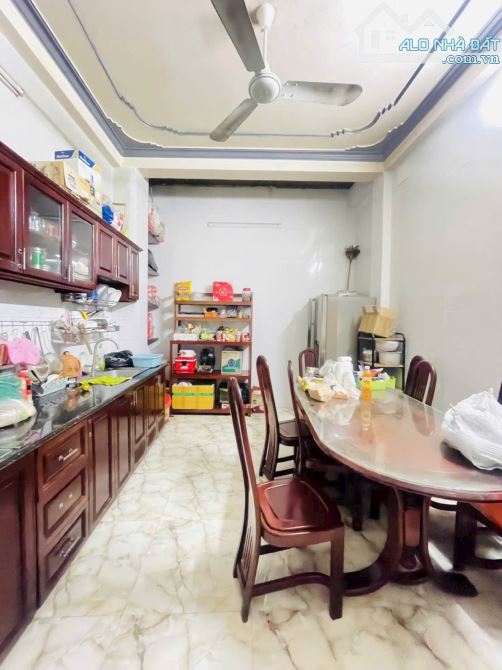🍉 SÁT BÊN CHỢ BÀ CHIỂU] BẠCH ĐẰNG - 44m2 - Sang tên trong ngày -  5,7 T.Ỷ. - 1