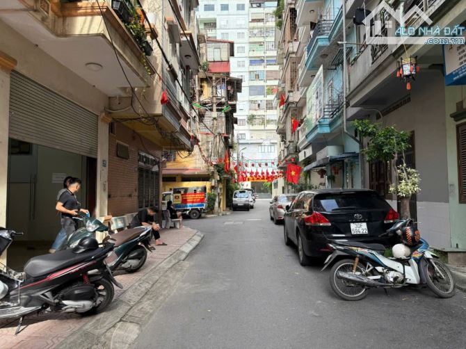 12,95 tỷ, 37m2, 6 tầng, Lạc Trung, HBT, phân lô, ô tô tránh, văn phòng, dòng tiền, dân trí - 1