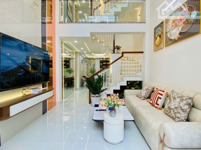 bán nhà gò vấp, p16 - 7.2 tỷ, 4 tầng full nội thất, hẻm oto đậu ngày đêm - 1