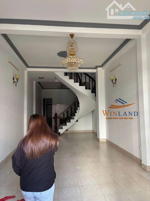 Bán NHANH nhà mặt tiền gần BV Đồng Nai - 1