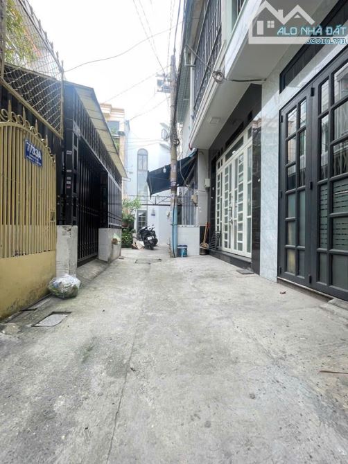 Nhanh mới kịp - nhỉnh 2 tỷ có nhà đẹp SHR - Tân Bình - cạnh nhà ga T3 - 1