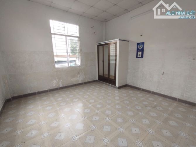 Cho thuê nhà nguyên căn 1 trệt 1 lầu đường Huỳnh Văn Nghệ, phường Bửu Long - 1
